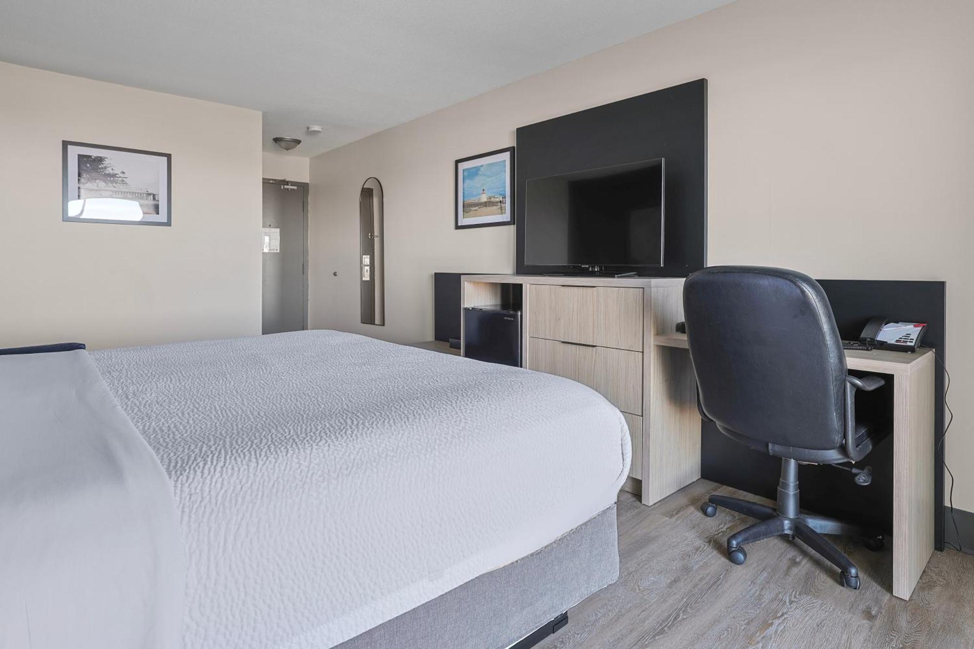 The Jordan Hotel Ramada By Wyndham Buitenkant foto